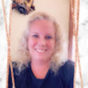 Meet your Posher, Echo